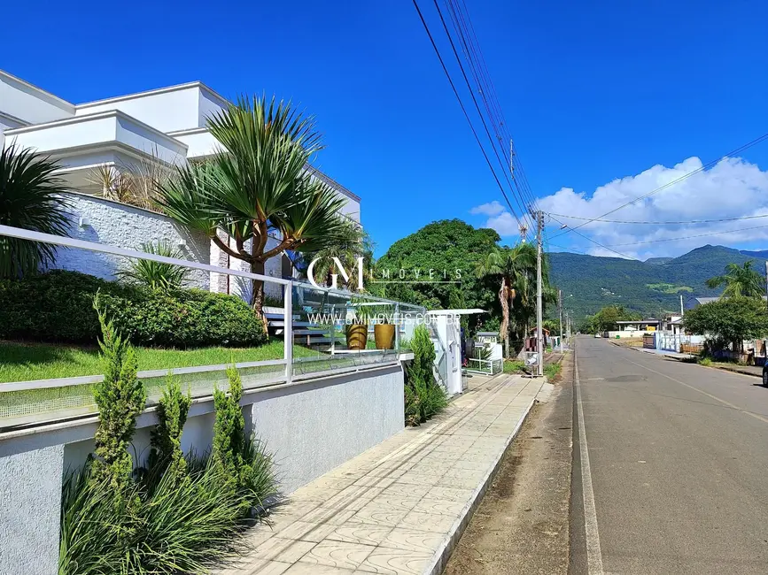 Foto 6 de Casa com 3 quartos à venda, 410m2 em Centro, Praia Grande - SC