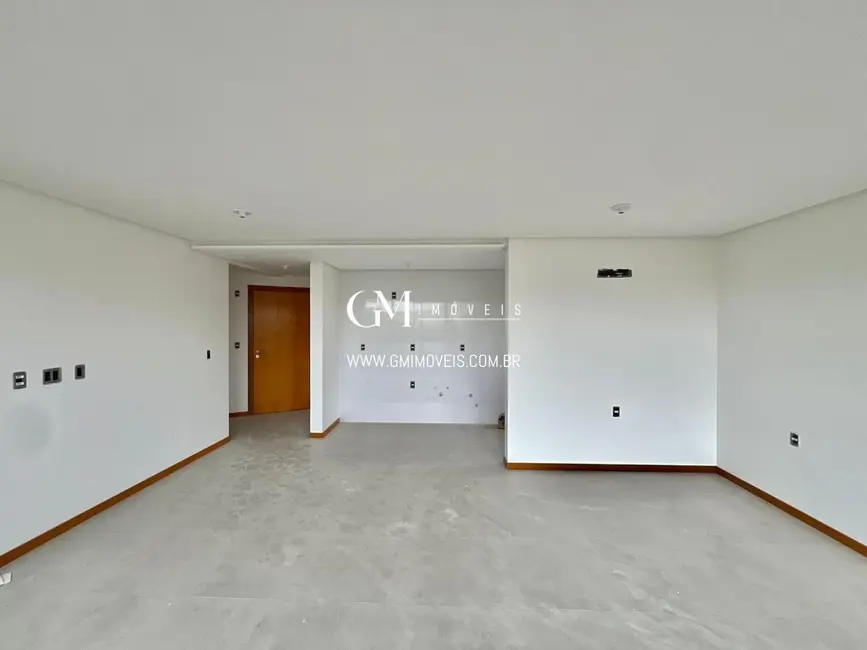 Apartamento com 2 quartos à venda, 82m2 em Centro, Torres - RS - imagem 3 Foto 3 de Apartamento com 2 quartos à venda, 82m2 em Centro, Torres - RS