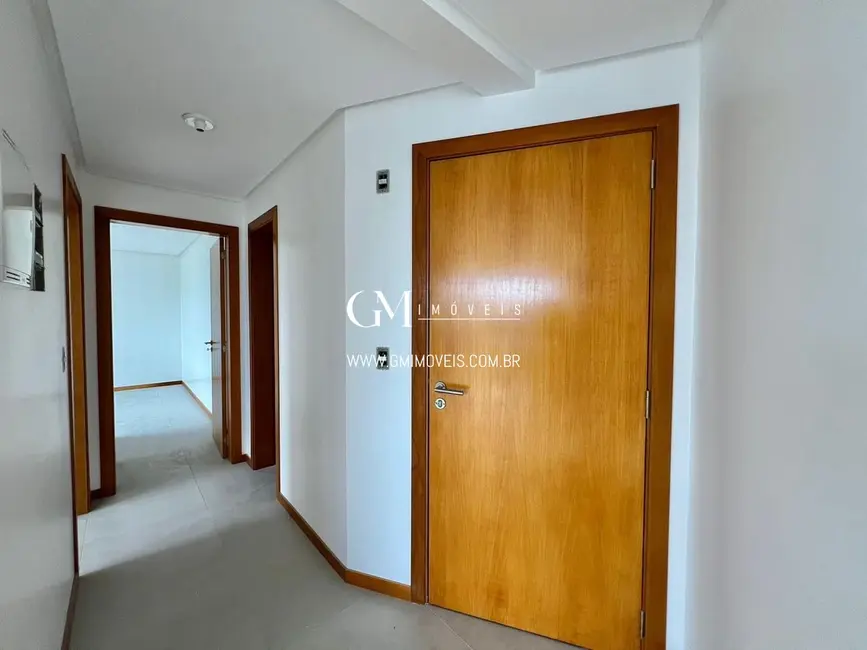 Apartamento com 2 quartos à venda, 82m2 em Centro, Torres - RS - imagem 6 Foto 6 de Apartamento com 2 quartos à venda, 82m2 em Centro, Torres - RS