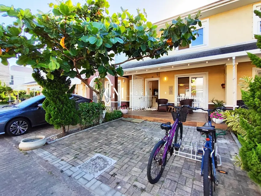 Foto 4 de Sobrado com 3 quartos à venda, 103m2 em Xangri-lá - RS