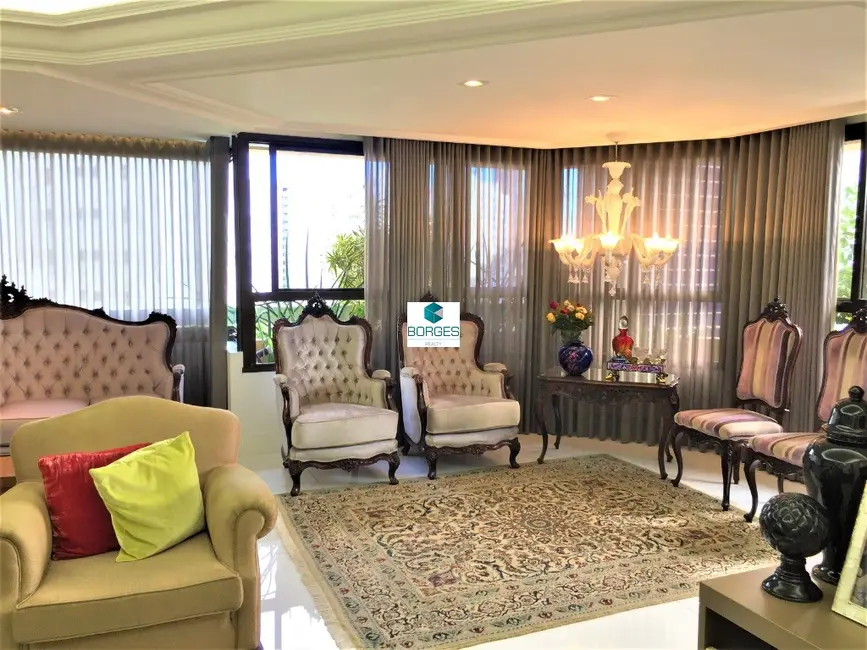 Foto 5 de Apartamento com 4 quartos à venda, 245m2 em Jardim Apipema, Salvador - BA