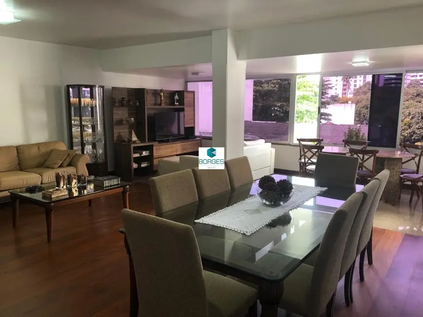 Apartamento com 4 quartos à venda, 179m2 em Graça, Salvador - BA - imagem 3 Foto 3 de Apartamento com 4 quartos à venda, 179m2 em Graça, Salvador - BA