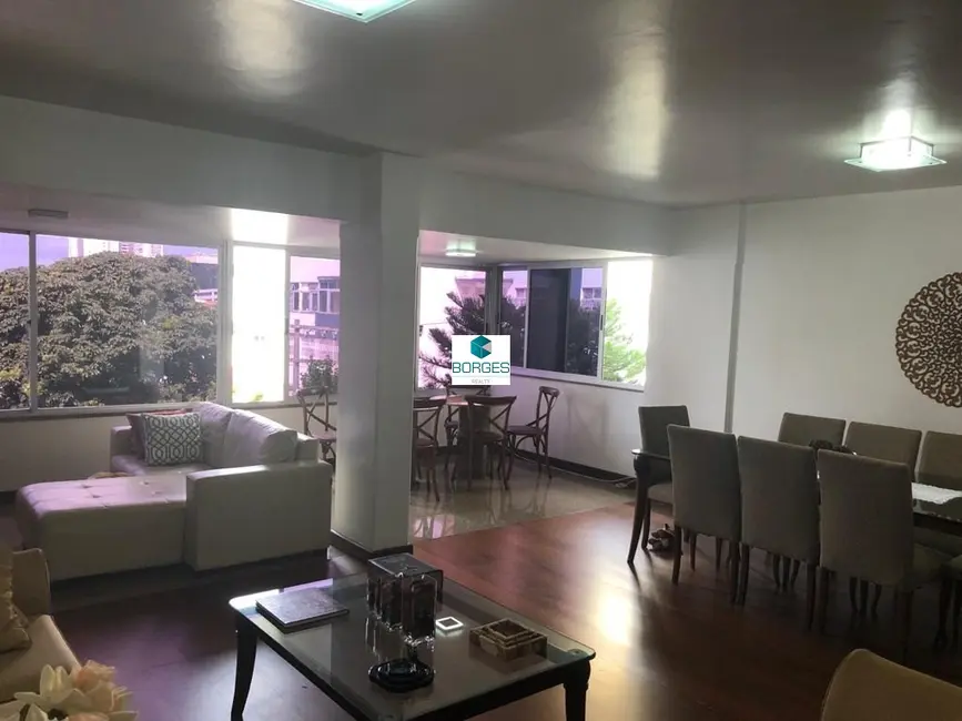 Apartamento com 4 quartos à venda, 179m2 em Graça, Salvador - BA - imagem 4 Foto 4 de Apartamento com 4 quartos à venda, 179m2 em Graça, Salvador - BA