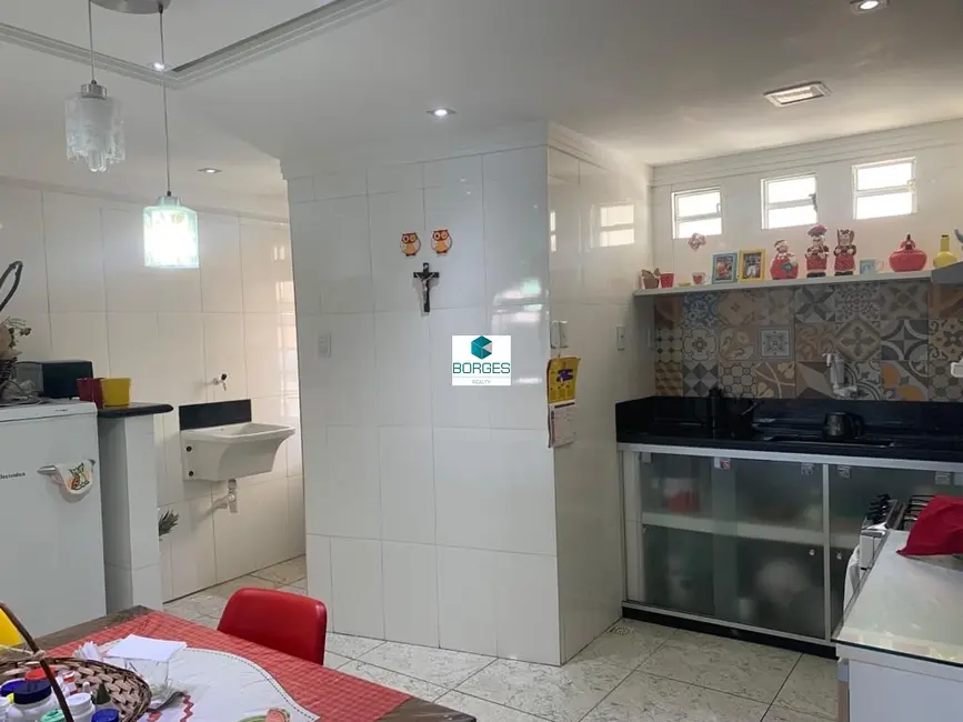 Foto 6 de Apartamento com 4 quartos à venda, 282m2 em Armação, Salvador - BA