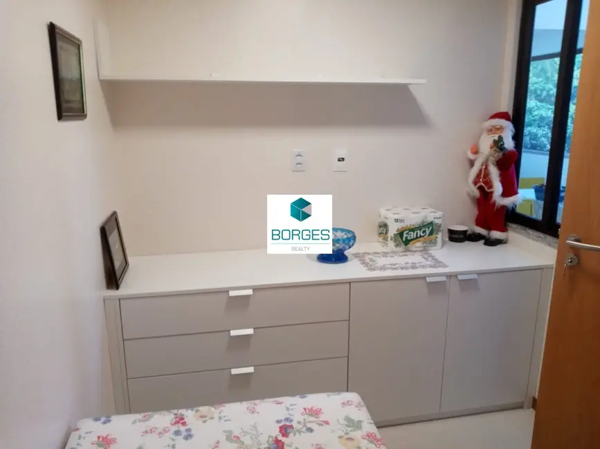 Foto 26 de Apartamento com 6 quartos à venda, 272m2 em Camacari - BA