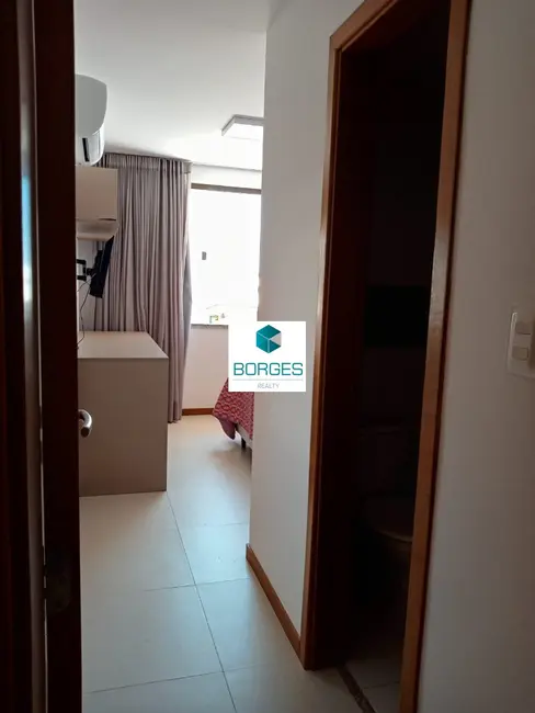 Foto 20 de Apartamento com 6 quartos à venda, 272m2 em Camacari - BA