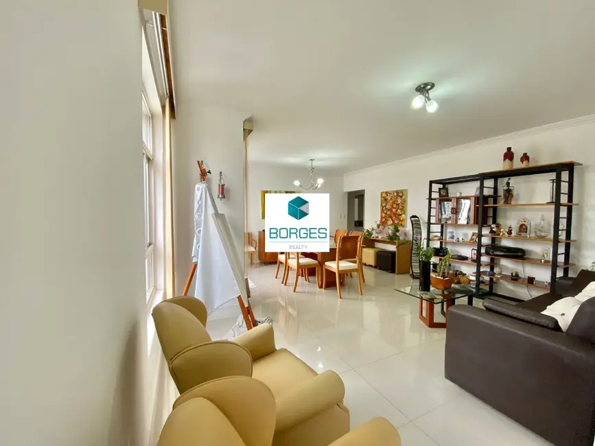 Apartamento com 3 quartos à venda, 137m2 em Canela, Salvador - BA - imagem 3 Foto 3 de Apartamento com 3 quartos à venda, 137m2 em Canela, Salvador - BA