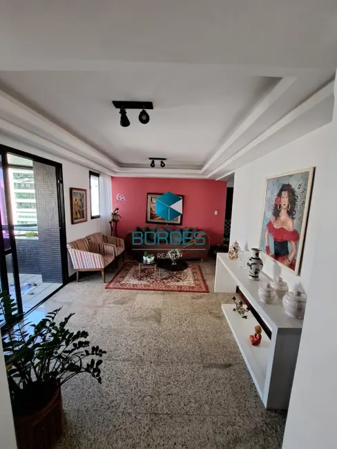 Apartamento com 3 quartos à venda, 146m2 em Pituba, Salvador - BA - imagem 4 Foto 4 de Apartamento com 3 quartos à venda, 146m2 em Pituba, Salvador - BA