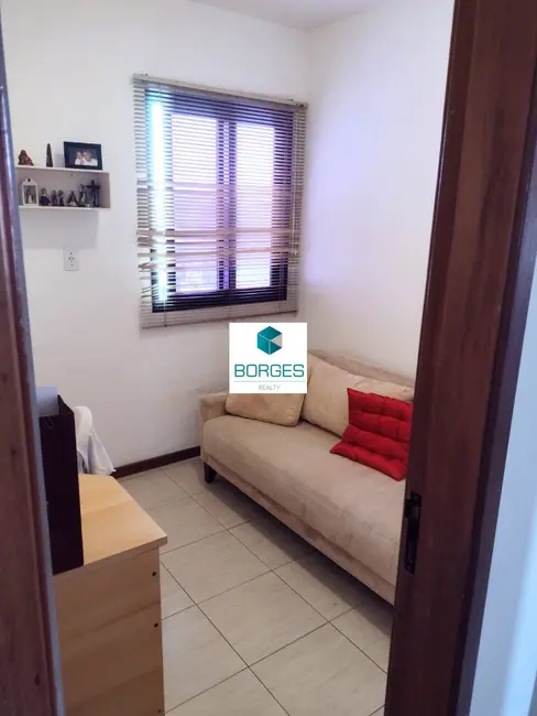 Foto 4 de Apartamento com 2 quartos à venda, 100m2 em Candeal, Salvador - BA