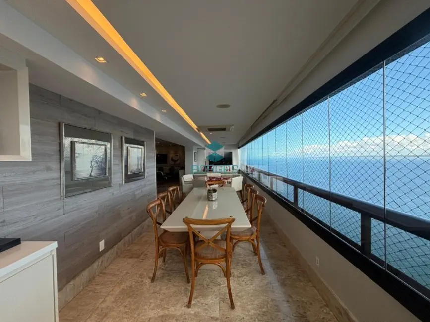 Foto 6 de Apartamento com 4 quartos à venda, 300m2 em Vitória, Salvador - BA