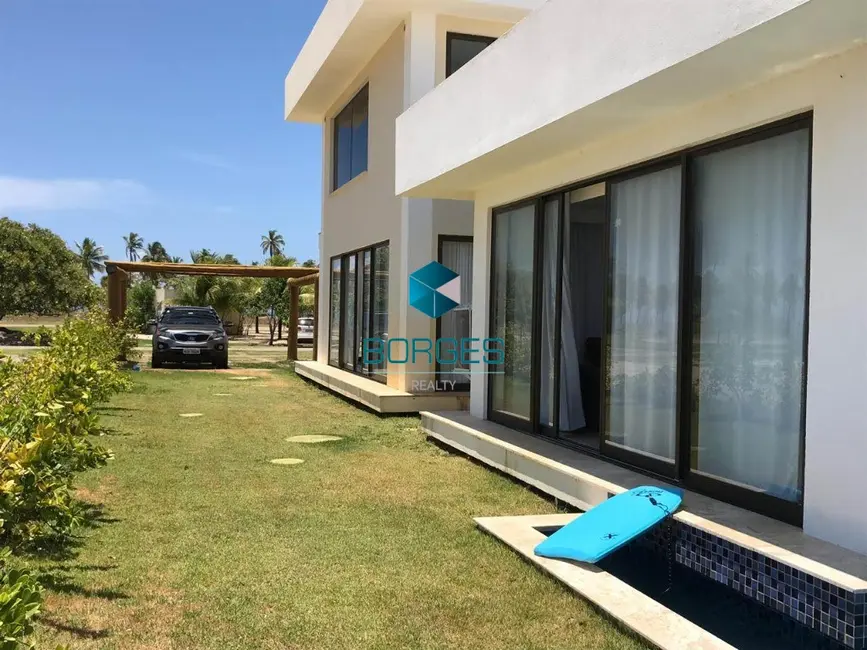 Foto 2 de Casa de Condomínio com 5 quartos à venda, 400m2 em Mata De Sao Joao - BA