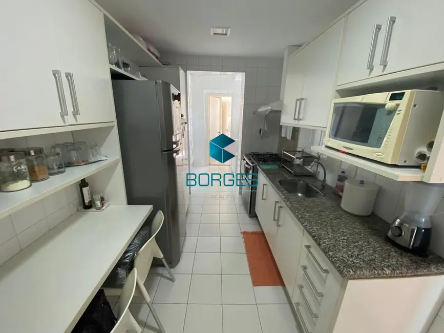 Apartamento com 3 quartos à venda, 150m2 em Pituba, Salvador - BA - imagem 8 Foto 8 de Apartamento com 3 quartos à venda, 150m2 em Pituba, Salvador - BA