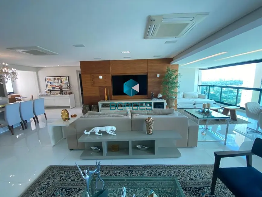 Foto 2 de Apartamento com 4 quartos à venda, 235m2 em Horto Florestal, Salvador - BA