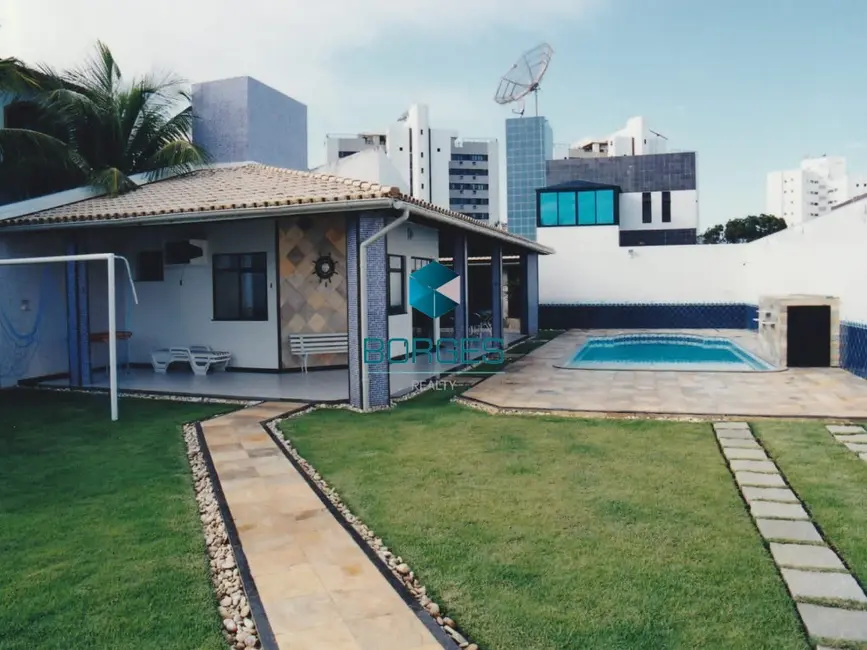 Casa com 5 quartos à venda, 948m2 em Itaigara, Salvador - BA - imagem 4 Foto 4 de Casa com 5 quartos à venda, 948m2 em Itaigara, Salvador - BA