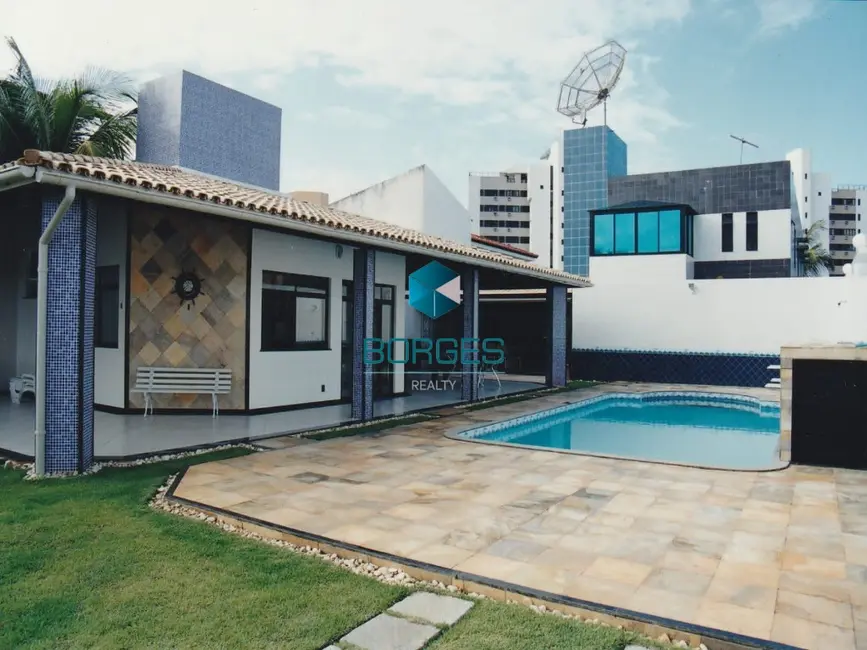 Foto 2 de Casa com 5 quartos à venda, 948m2 em Itaigara, Salvador - BA