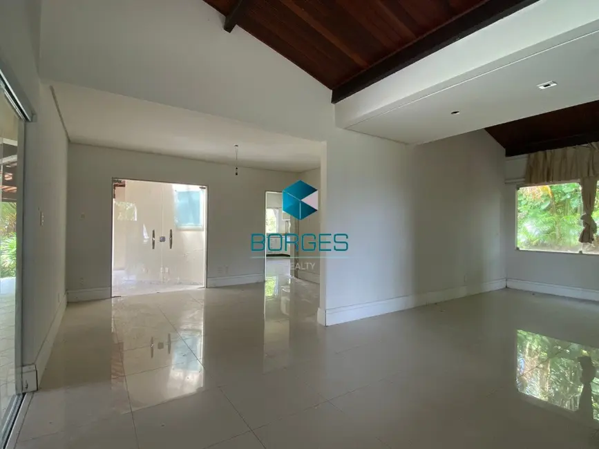 Foto 2 de Casa de Condomínio com 4 quartos à venda, 3000m2 em Lauro De Freitas - BA