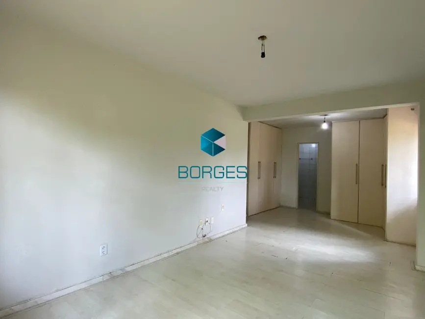 Foto 4 de Casa de Condomínio com 4 quartos à venda, 3000m2 em Lauro De Freitas - BA