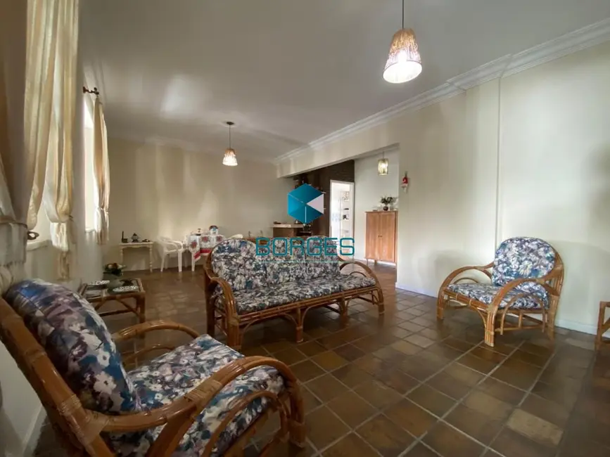 Foto 2 de Casa de Condomínio com 3 quartos à venda, 220m2 em Itapuã, Salvador - BA