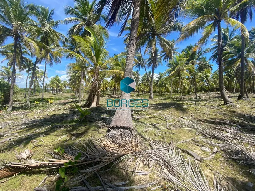 Foto 3 de Terreno / Lote à venda, 17000m2 em Camacari - BA