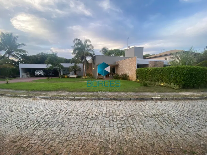 Foto 3 de Casa de Condomínio com 4 quartos à venda, 380m2 em Camacari - BA