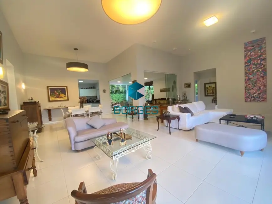 Foto 8 de Casa de Condomínio com 4 quartos à venda, 380m2 em Camacari - BA