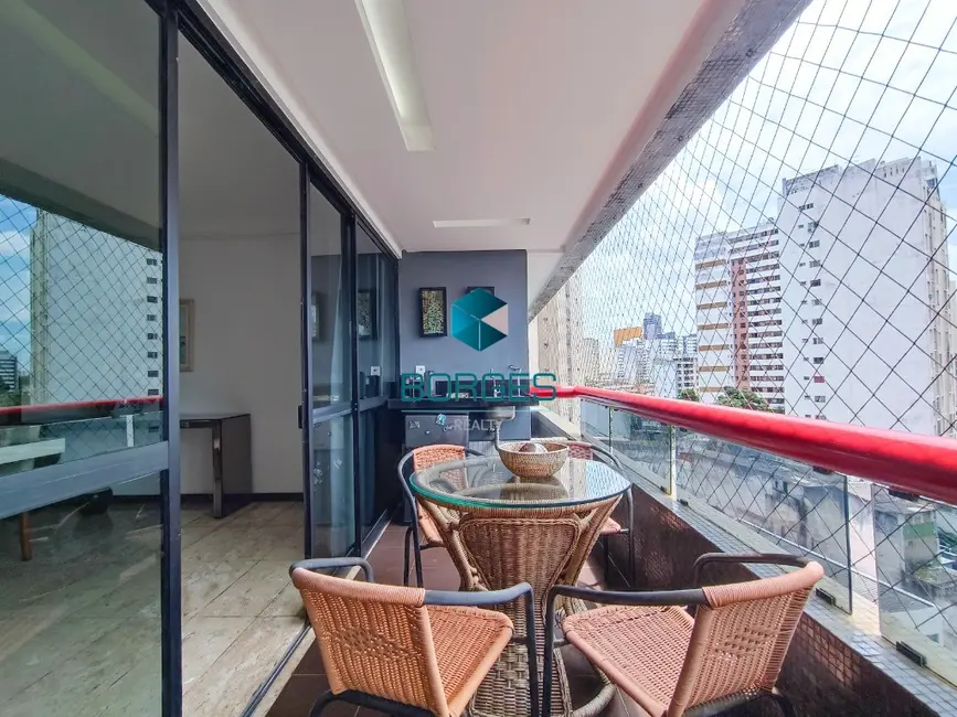 Apartamento com 4 quartos à venda, 235m2 em Canela, Salvador - BA - imagem 7 Foto 7 de Apartamento com 4 quartos à venda, 235m2 em Canela, Salvador - BA