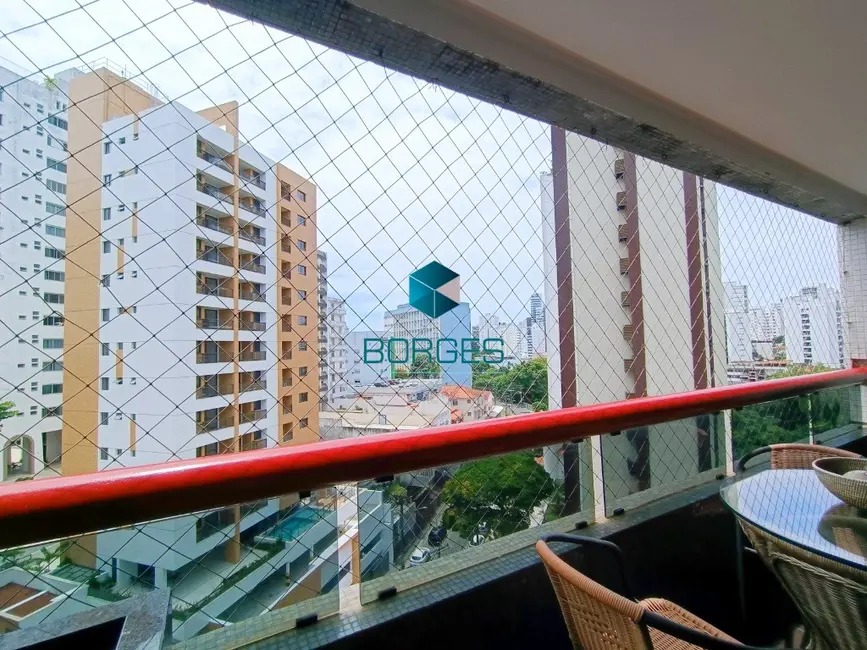 Apartamento com 4 quartos à venda, 235m2 em Canela, Salvador - BA - imagem 4 Foto 4 de Apartamento com 4 quartos à venda, 235m2 em Canela, Salvador - BA