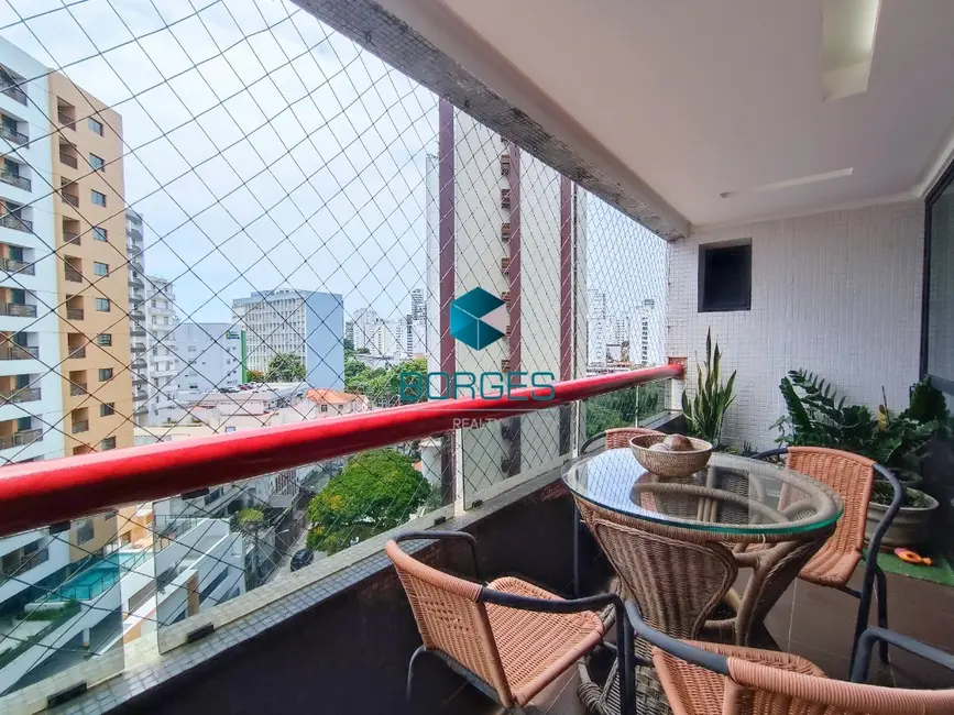 Apartamento com 4 quartos à venda, 235m2 em Canela, Salvador - BA - imagem 5 Foto 5 de Apartamento com 4 quartos à venda, 235m2 em Canela, Salvador - BA