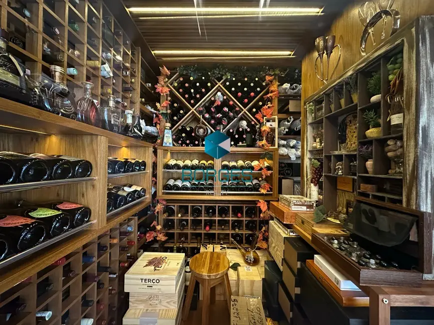 Apartamento com 4 quartos à venda, 275m2 em Ondina, Salvador - BA - imagem 7 Foto 7 de Apartamento com 4 quartos à venda, 275m2 em Ondina, Salvador - BA