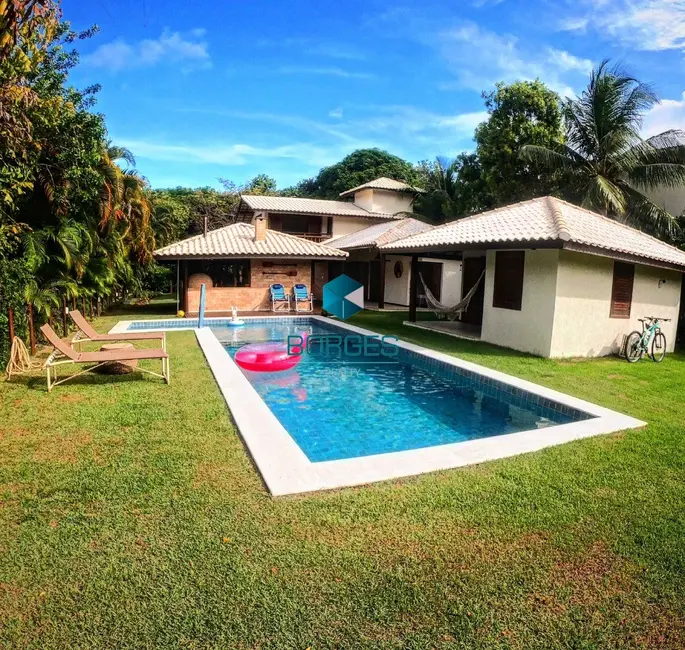 Foto 2 de Casa de Condomínio com 5 quartos à venda, 280m2 em Camacari - BA