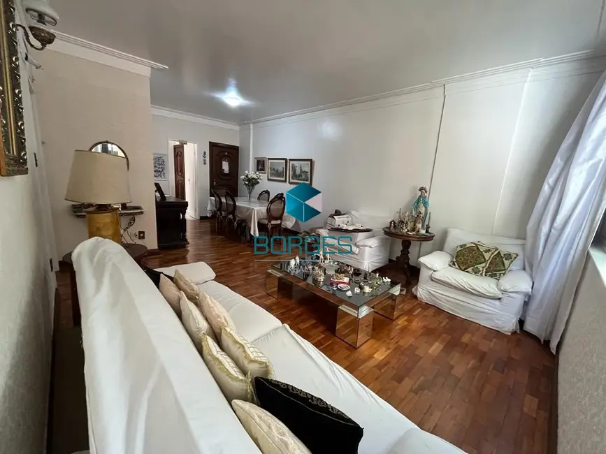 Foto 2 de Apartamento com 3 quartos à venda, 110m2 em Barra, Salvador - BA