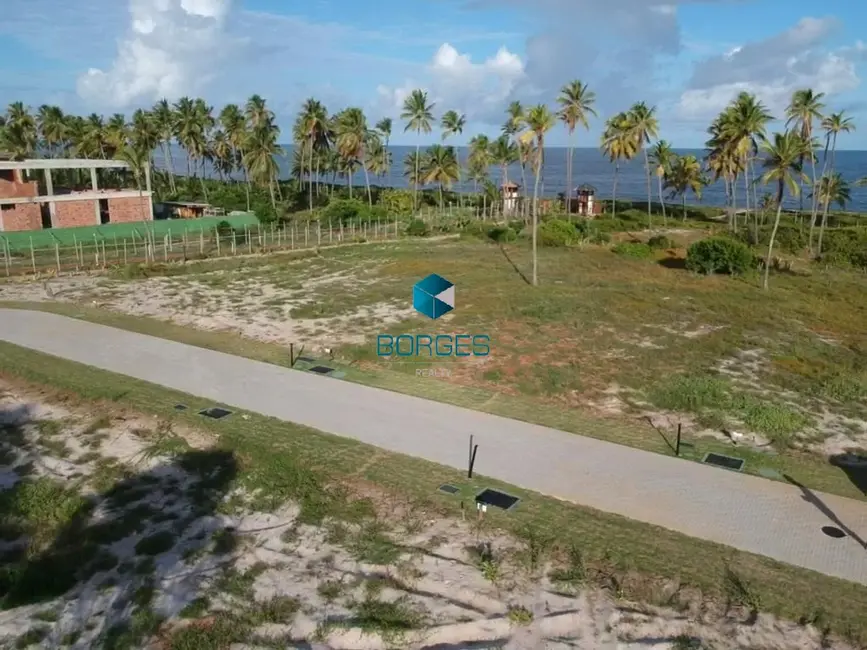 Terreno / Lote à venda, 700m2 em Mata De Sao Joao - BA - imagem 2 Foto 2 de Terreno / Lote à venda, 700m2 em Mata De Sao Joao - BA