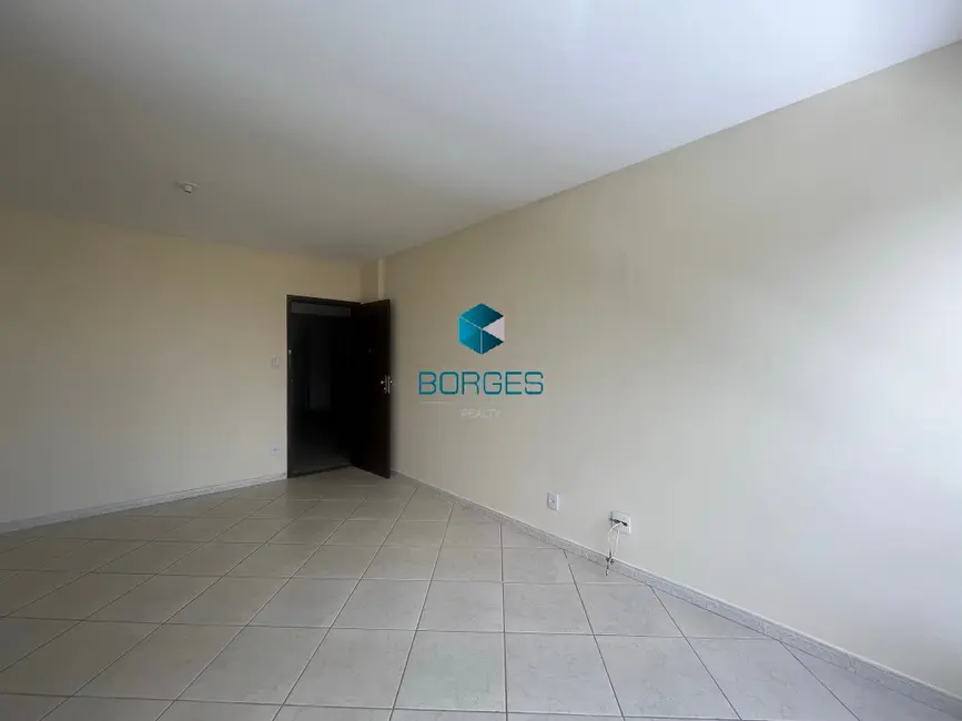 Apartamento com 3 quartos à venda, 82m2 em Garcia, Salvador - BA - imagem 3 Foto 3 de Apartamento com 3 quartos à venda, 82m2 em Garcia, Salvador - BA