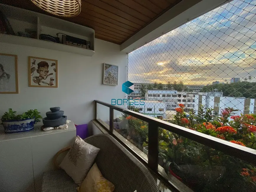 Foto 2 de Apartamento com 3 quartos à venda, 152m2 em Pituba, Salvador - BA