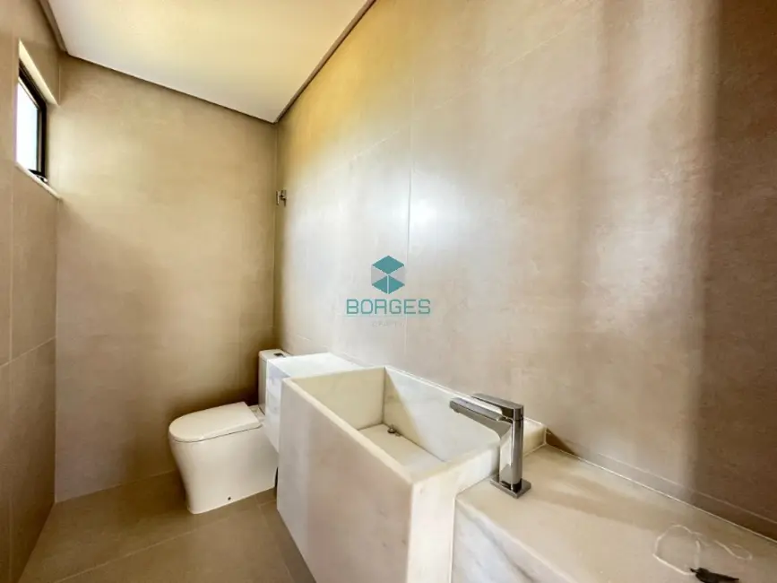 Casa de Condomínio com 5 quartos à venda, 310m2 em Mata De Sao Joao - BA - imagem 5 Foto 5 de Casa de Condomínio com 5 quartos à venda, 310m2 em Mata De Sao Joao - BA