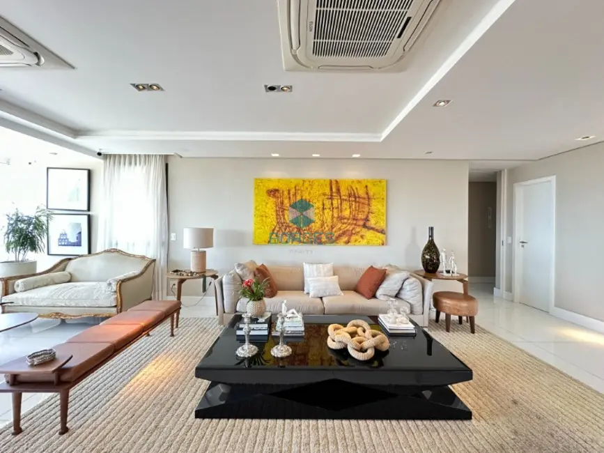 Apartamento com 3 quartos à venda, 328m2 em Pituba, Salvador - BA - imagem 8 Foto 8 de Apartamento com 3 quartos à venda, 328m2 em Pituba, Salvador - BA