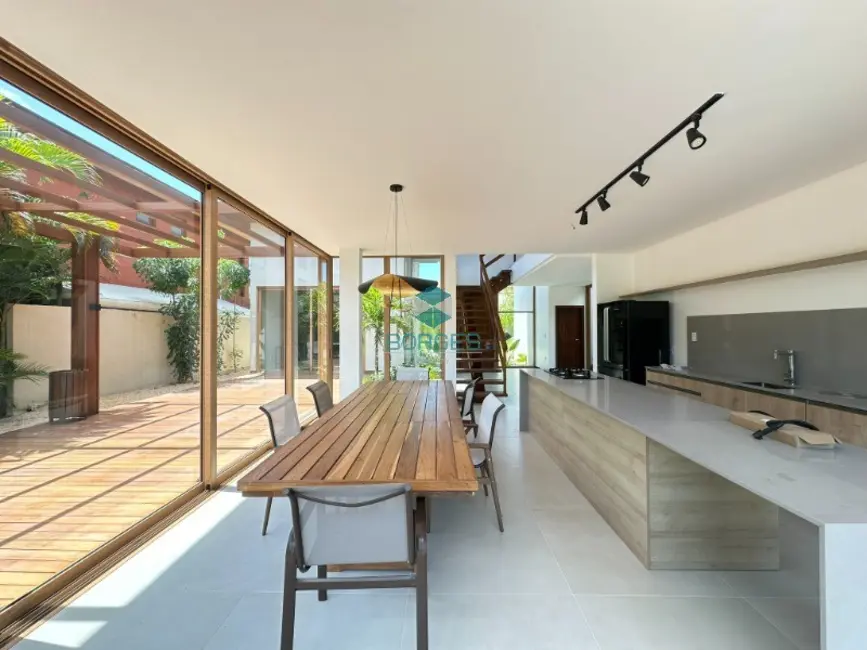 Casa de Condomínio com 6 quartos à venda, 480m2 em Mata De Sao Joao - BA - imagem 4 Foto 4 de Casa de Condomínio com 6 quartos à venda, 480m2 em Mata De Sao Joao - BA