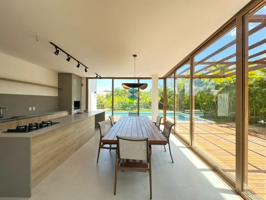 Casa de Condomínio com 6 quartos à venda, 480m2 em Mata De Sao Joao - BA - imagem 5 Foto 5 de Casa de Condomínio com 6 quartos à venda, 480m2 em Mata De Sao Joao - BA
