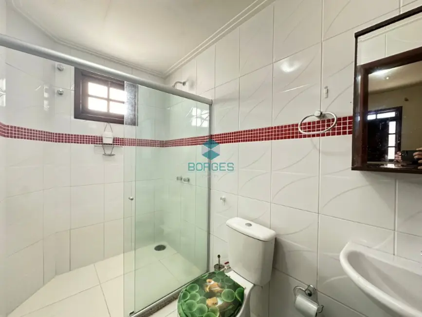 Casa com 7 quartos à venda, 347m2 em Mata De Sao Joao - BA - imagem 5 Foto 5 de Casa com 7 quartos à venda, 347m2 em Mata De Sao Joao - BA