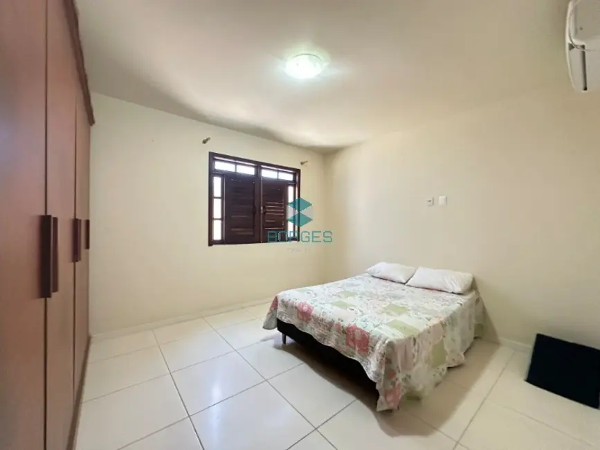Foto 2 de Casa com 7 quartos à venda, 347m2 em Mata De Sao Joao - BA