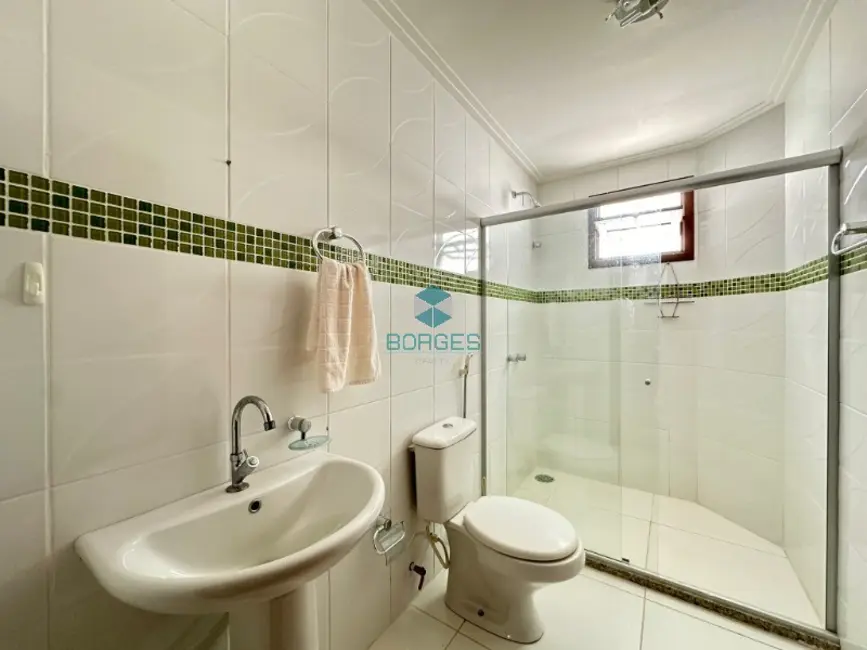 Casa com 7 quartos à venda, 347m2 em Mata De Sao Joao - BA - imagem 6 Foto 6 de Casa com 7 quartos à venda, 347m2 em Mata De Sao Joao - BA