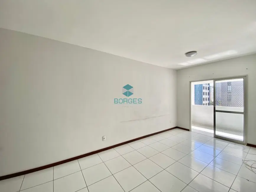 Foto 1 de Apartamento com 3 quartos à venda, 90m2 em Stiep, Salvador - BA