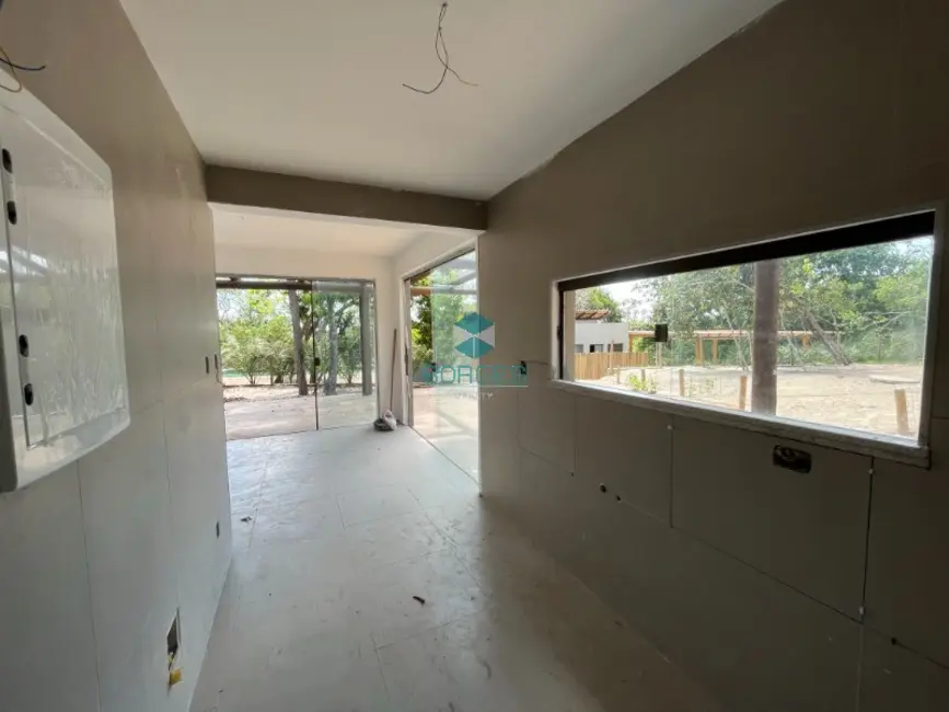 Casa de Condomínio com 2 quartos à venda, 136m2 em Mata De Sao Joao - BA - imagem 5 Foto 5 de Casa de Condomínio com 2 quartos à venda, 136m2 em Mata De Sao Joao - BA