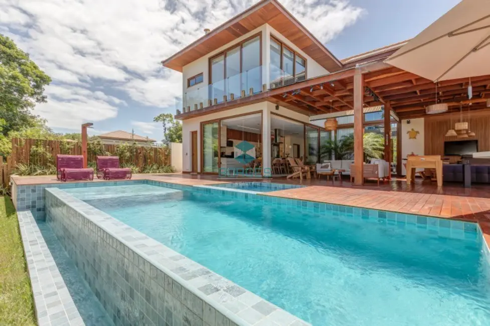 Casa de Condomínio com 5 quartos à venda, 520m2 em Mata De Sao Joao - BA - imagem 3 Foto 3 de Casa de Condomínio com 5 quartos à venda, 520m2 em Mata De Sao Joao - BA