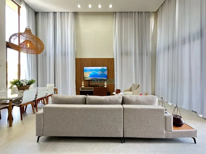 Casa de Condomínio com 5 quartos à venda e para alugar, 500m2 em Mata De Sao Joao - BA - imagem 6 Foto 6 de Casa de Condomínio com 5 quartos à venda e para alugar, 500m2 em Mata De Sao Joao - BA