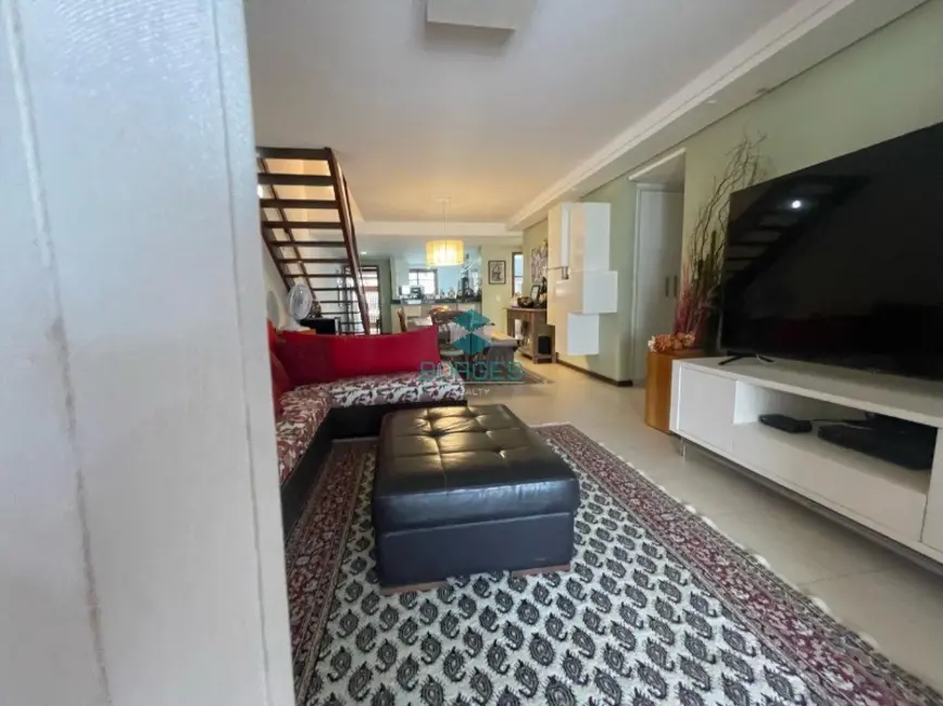 Foto 2 de Apartamento com 4 quartos à venda, 196m2 em Mata De Sao Joao - BA