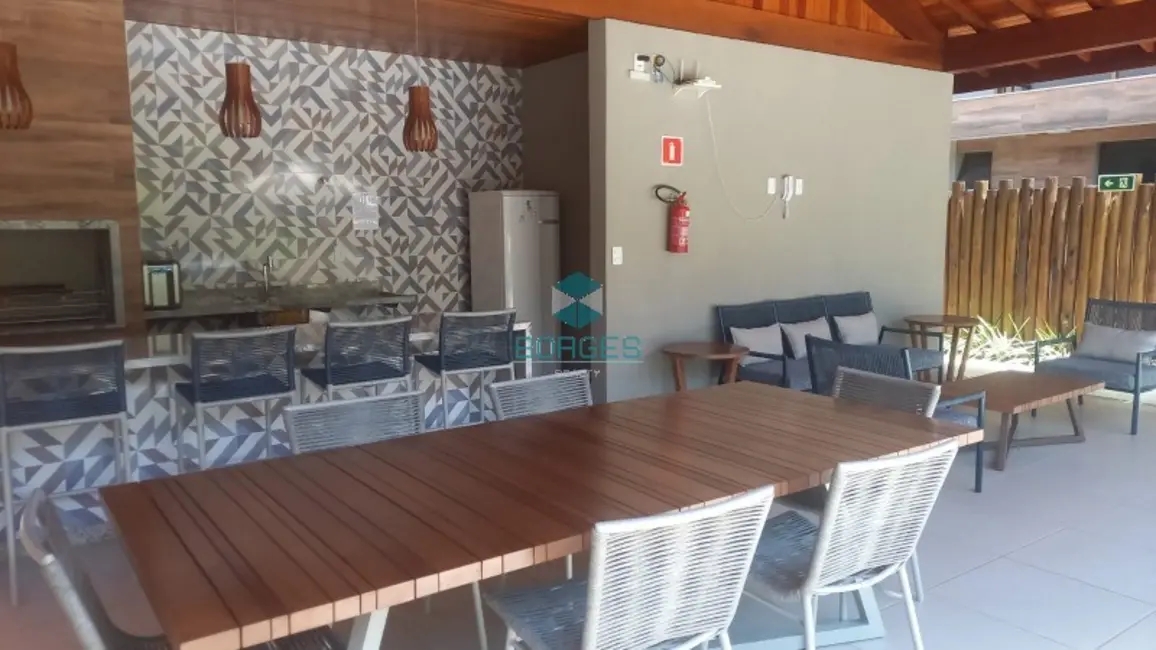 Foto 3 de Apartamento com 2 quartos à venda, 69m2 em Camacari - BA