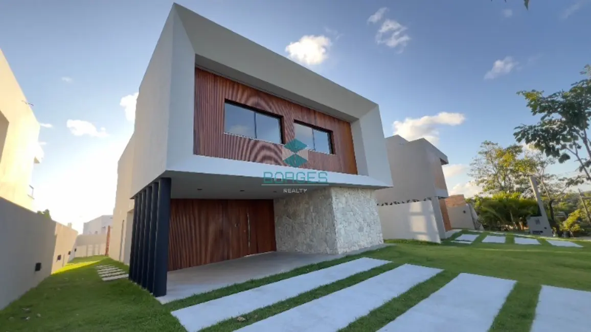 Foto 1 de Casa de Condomínio com 4 quartos à venda, 280m2 em Camacari - BA