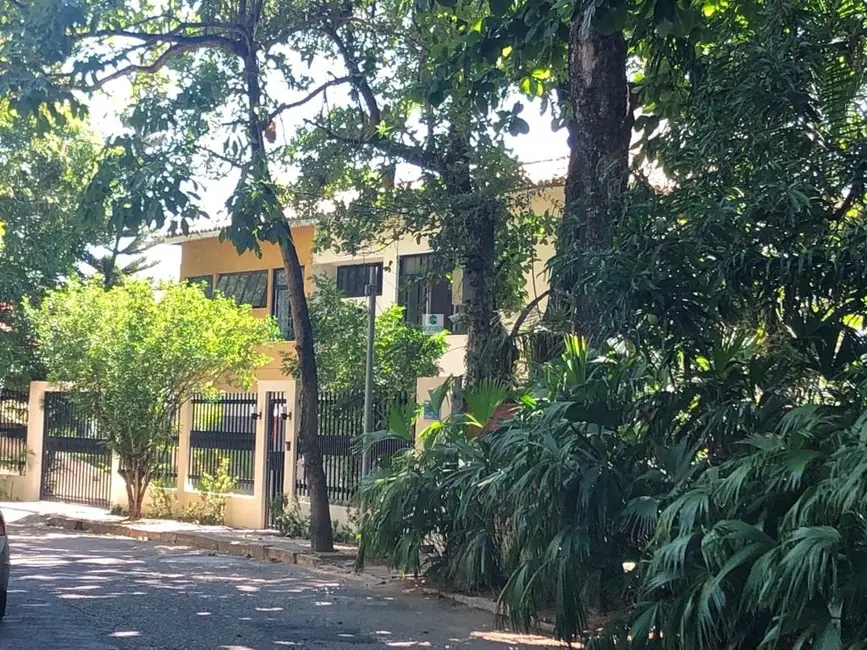 Foto 3 de Casa de Condomínio com 4 quartos à venda, 474m2 em Horto Florestal, Salvador - BA