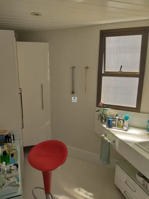 Foto 20 de Apartamento com 5 quartos à venda, 309m2 em Caminho das Árvores, Salvador - BA